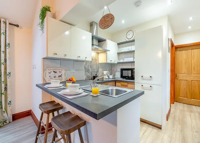 The Forge - Uk45460 *